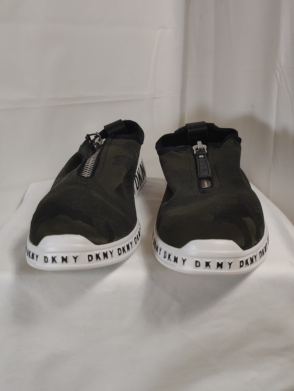 DKNY Women's Melissa Slip-on Sneakers